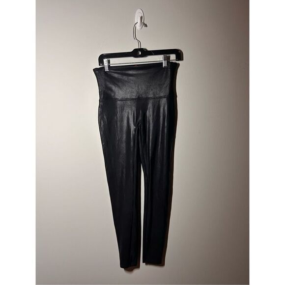 Spanx faux leather black leggings size XL C30-18 - Picture 1 of 3
